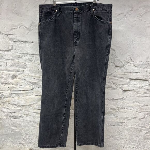 Wrangler 936WBK Vintage Men's Black Denim Jeans Size 38 x 29 Length Zip Fly - Picture 1 of 7